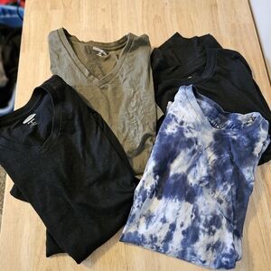 Lot of Men's Tshirts 4 Total